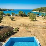 Lavendel By Interhome Tatil Evi Pula