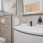 Lavendel By Interhome * Pula
