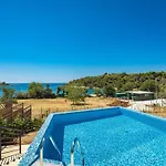Lavendel By Interhome Tatil Evi Pula