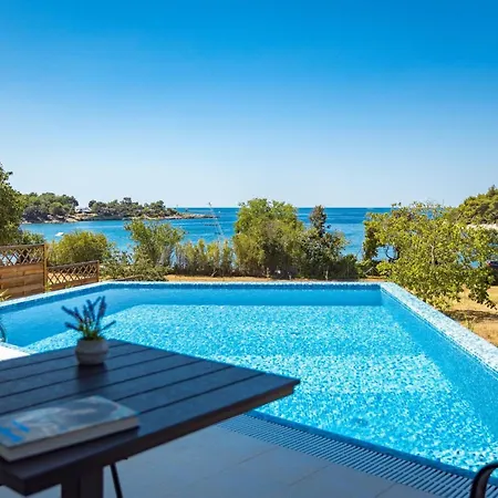 Lavendel By Interhome Pula